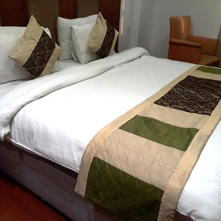 Hotel Shanti House New Delhi Karnail Singh Stadium Gate No 1 Екстер'єр фото