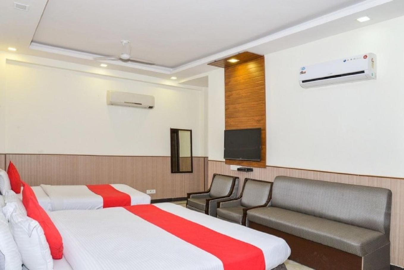 Hotel Shanti House New Delhi Karnail Singh Stadium Gate No 1 Екстер'єр фото