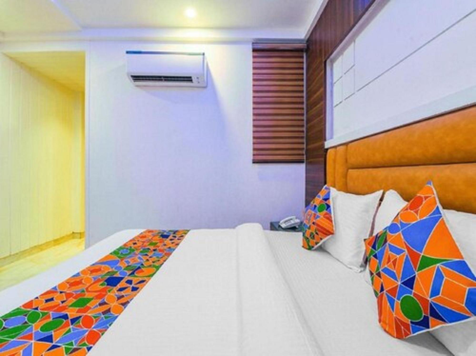 Hotel Shanti House New Delhi Karnail Singh Stadium Gate No 1 Екстер'єр фото